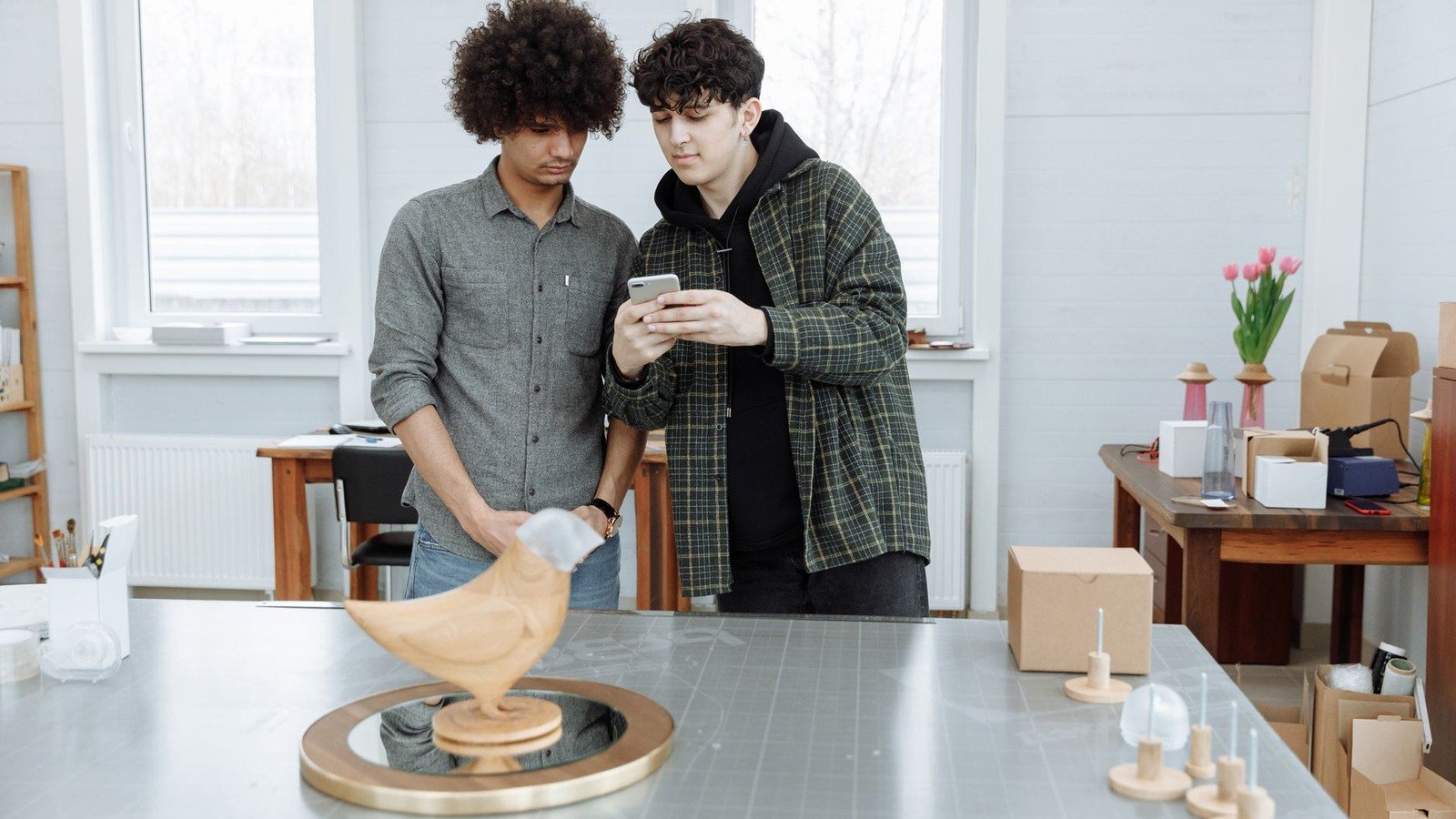 AR uyumlu model optimizasyonu üretim süreci görseli